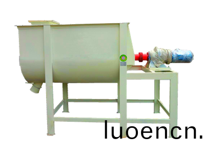 飼料(liao)攪拌機